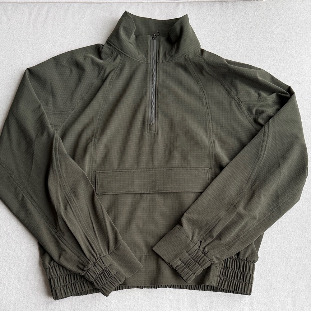 Women's Athleta Boundless Popover Olive